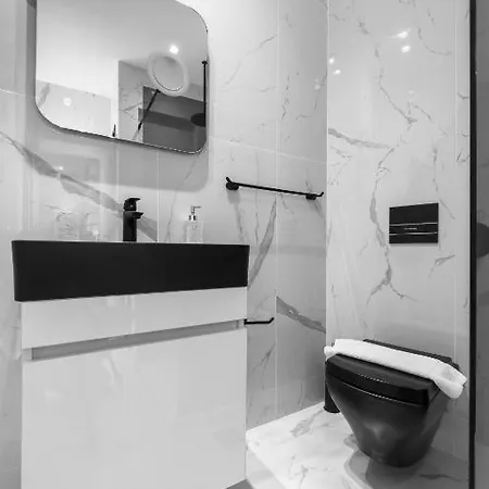 Penthouse Level 8, Nilie Hospitality Mgmt Apartment Thessaloniki Exterior photo