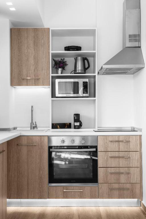 Penthouse Level 8, Nilie Hospitality Mgmt Apartment Thessaloniki